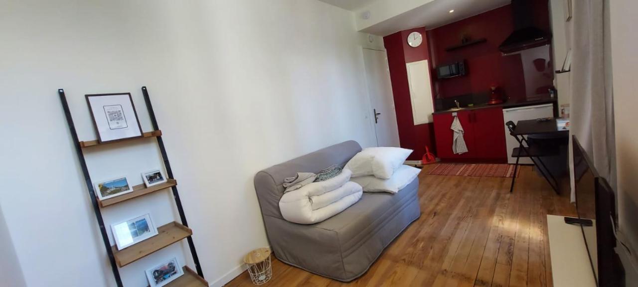 Charmant Studio Proche Centre Ville Et Gare Лурд Екстериор снимка