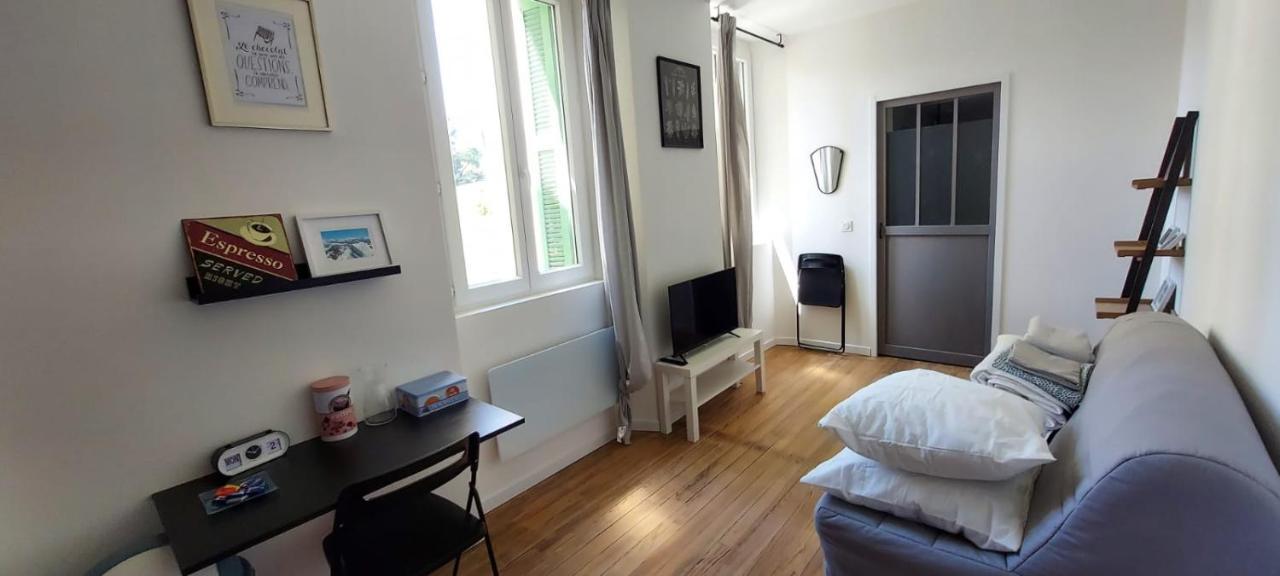 Charmant Studio Proche Centre Ville Et Gare Лурд Екстериор снимка